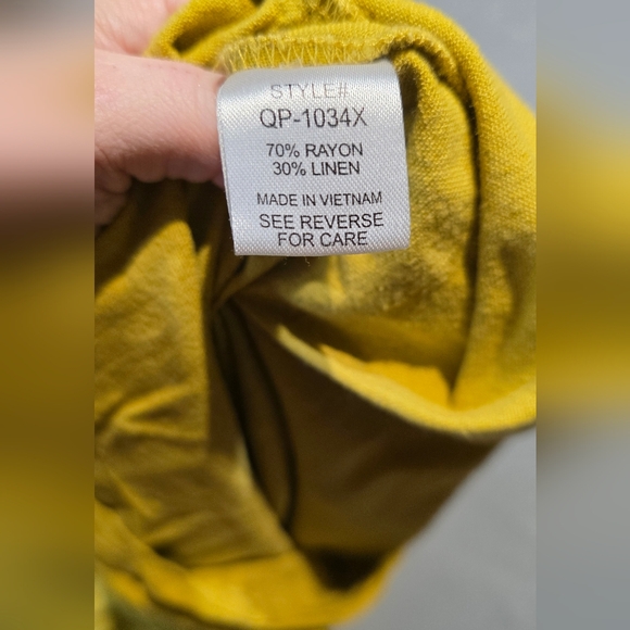 Zenana Outfitters Yellowish Green Jumpsuit 3X EUC PTP 25 - Picture 5 of 5